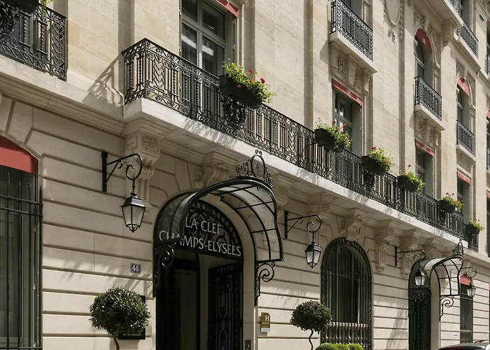 La Clef Champs-Élysées Paris by The Crest Collection